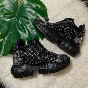 Sparkly heeled tennis shoes. Perfect for concerts, festivals, or everyday wear!